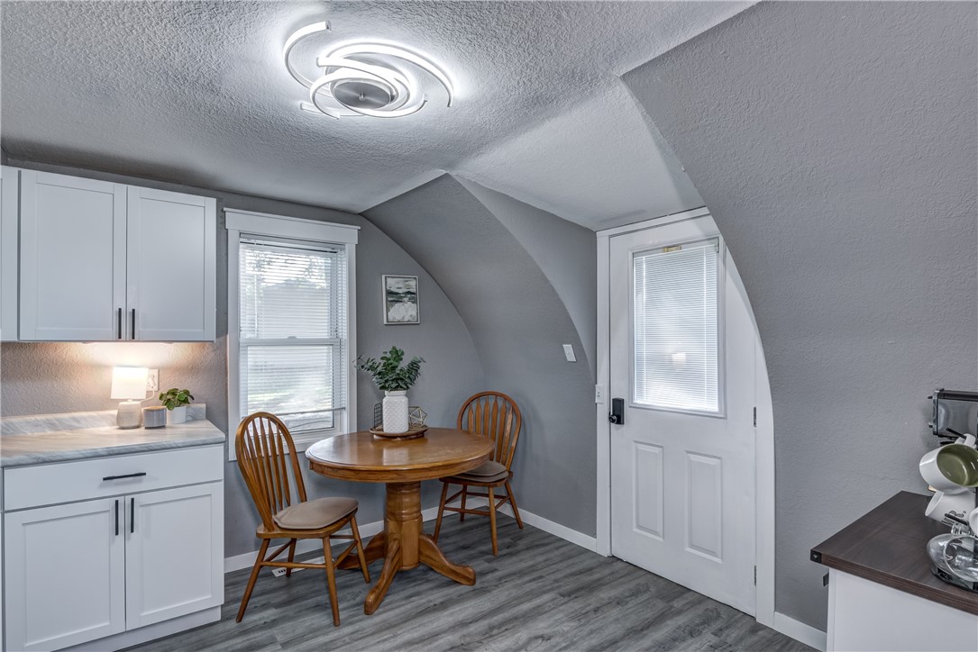 602 E South Avenue Property Photo 14