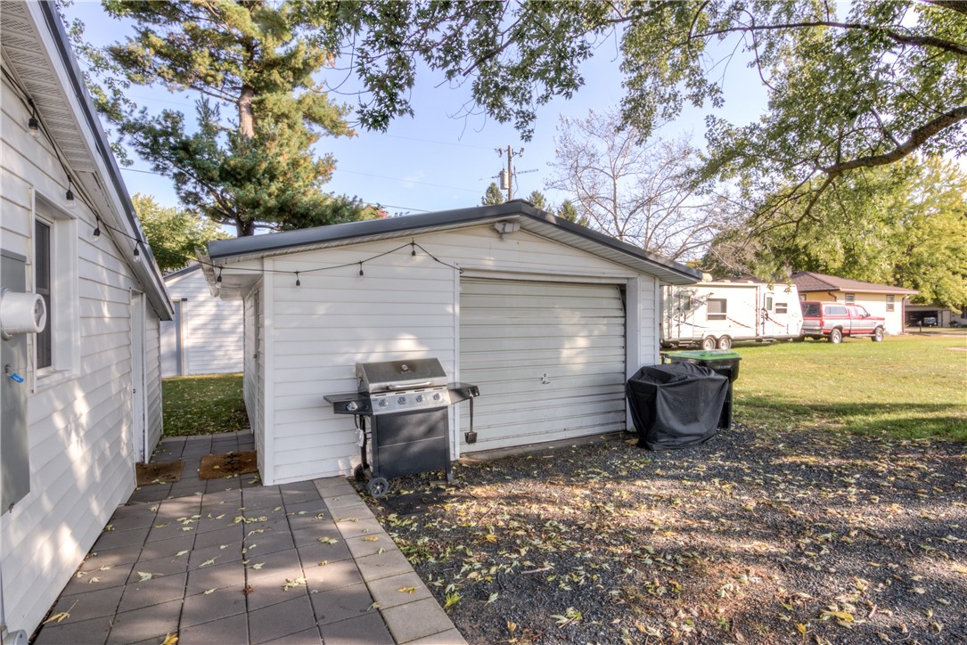 602 E South Avenue Property Photo 20