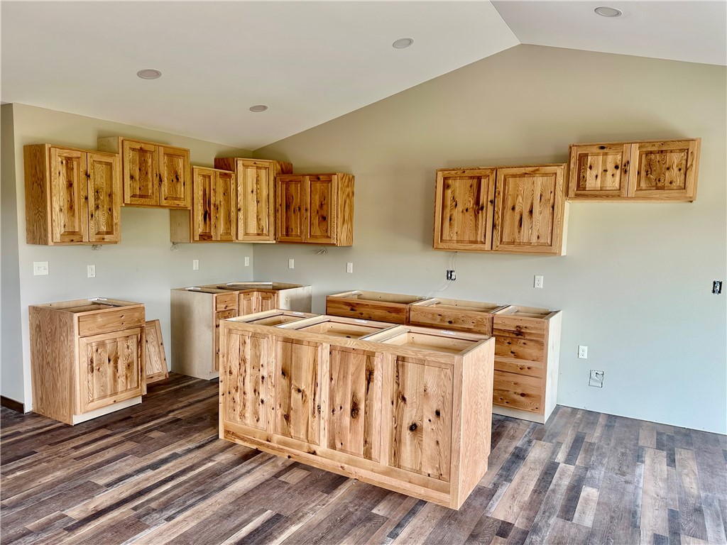 626 S East Street Property Photo 4