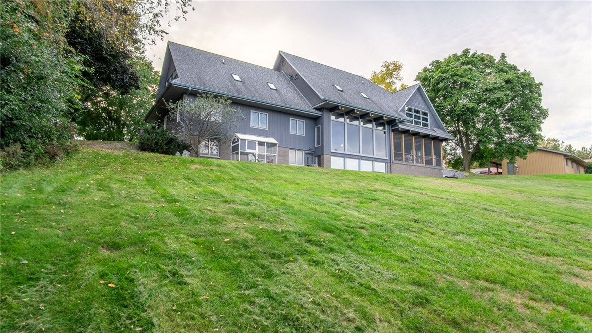 217 Skyline Drive Property Photo 5