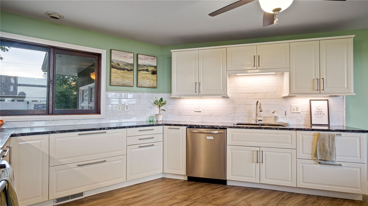 217 Skyline Drive Property Photo 17