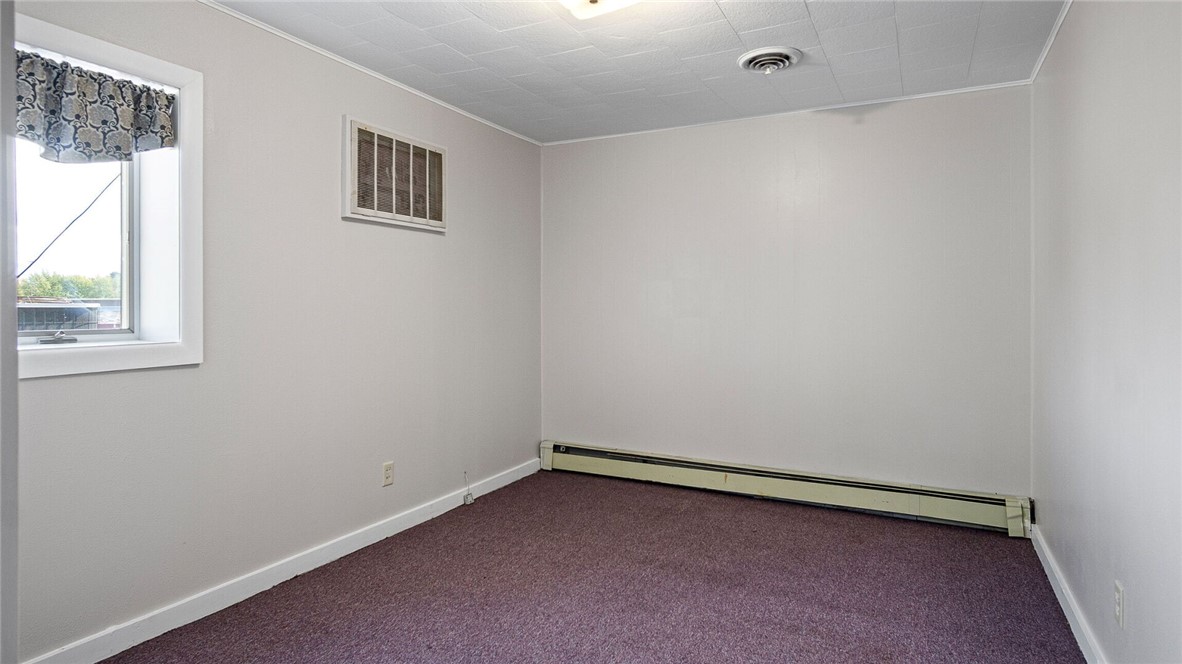211 S Main Street Property Photo 46