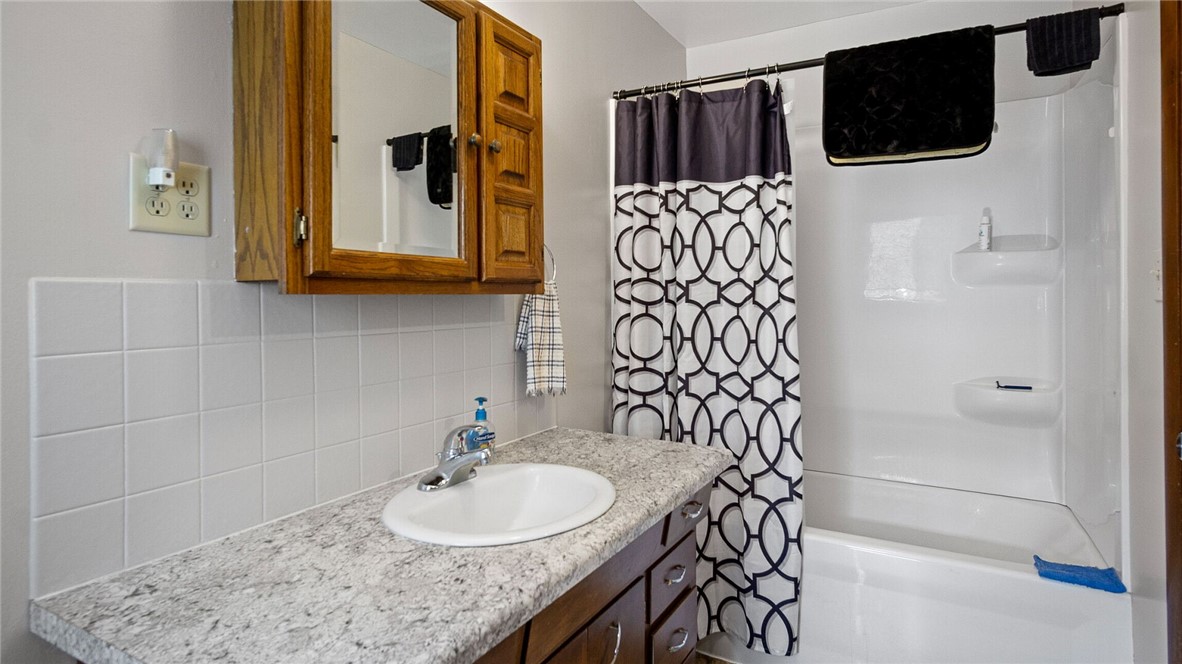 211 S Main Street Property Photo 50