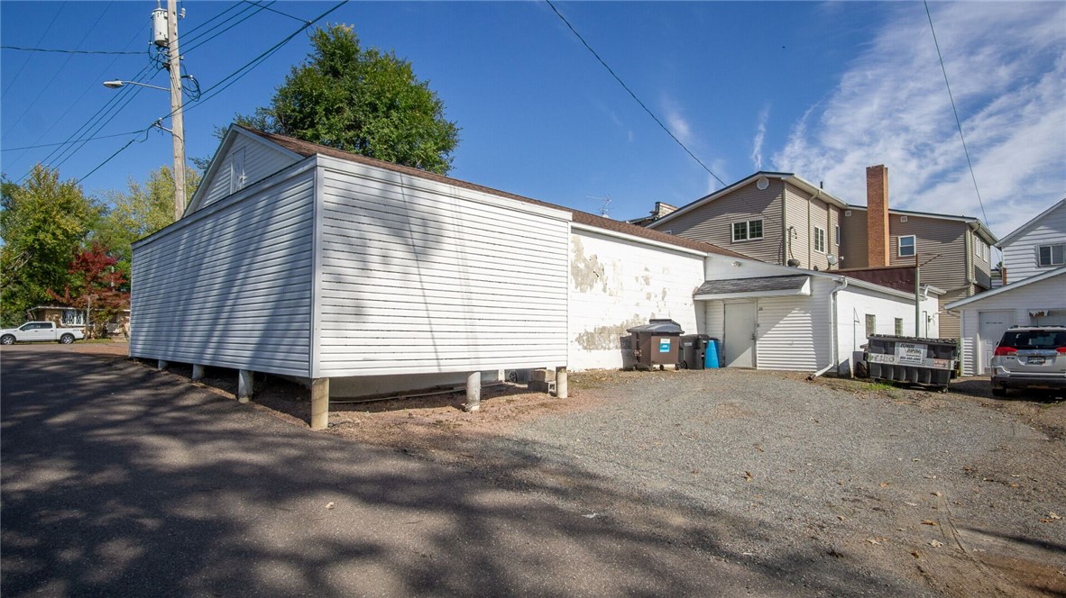 211 S Main Street Property Photo 52