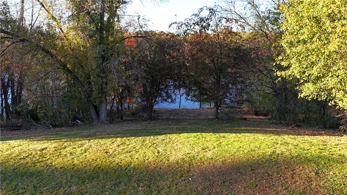 1005 Bruno Avenue E Property Photo 6