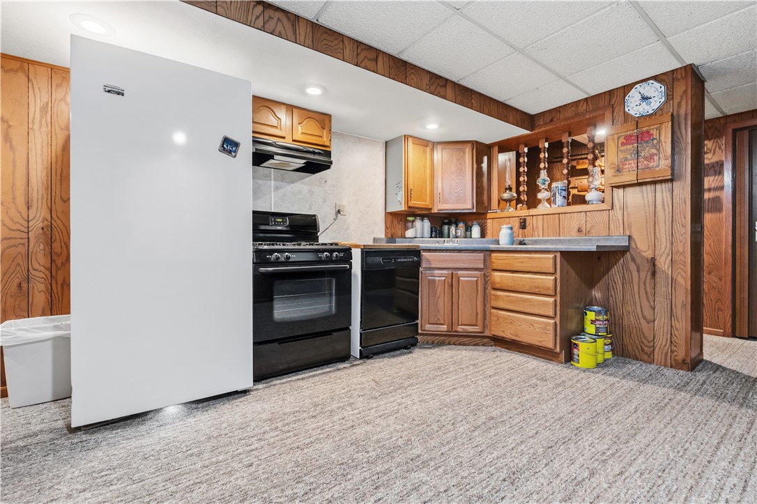 2388 10 3/4 Avenue Property Photo 34