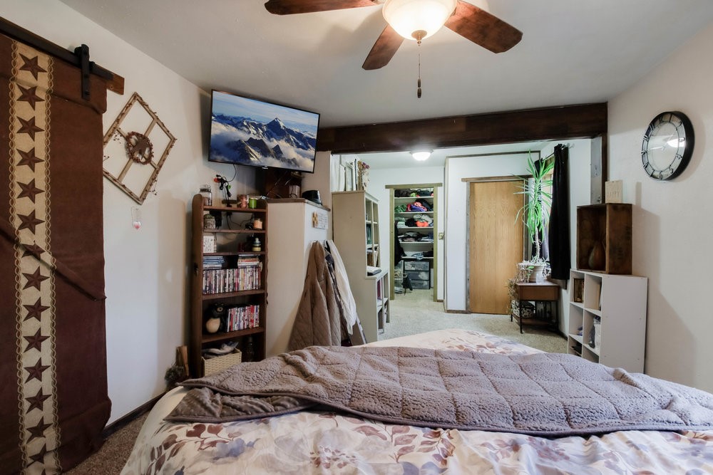 7719 W Wears Road Property Photo 10