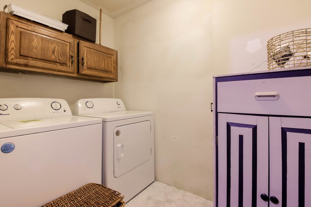 7719 W Wears Road Property Photo 13