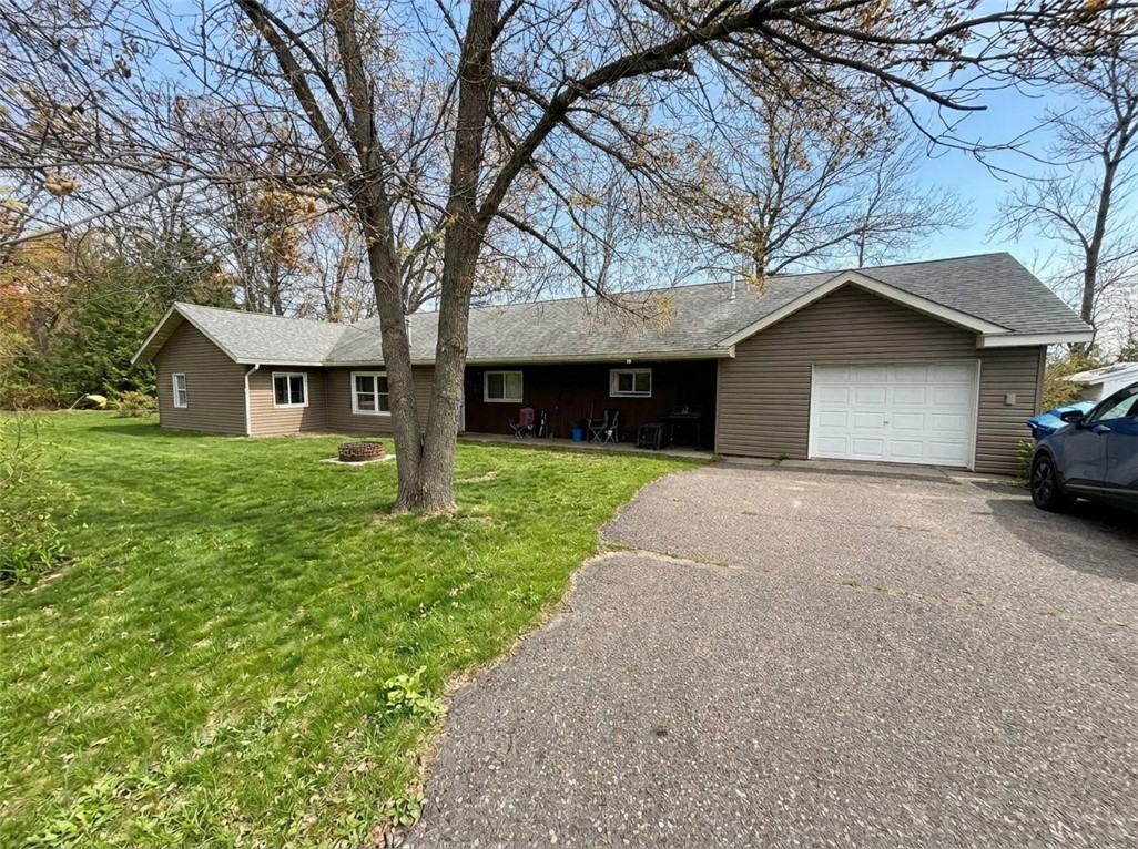 1831 Montanis Avenue Property Photo 1