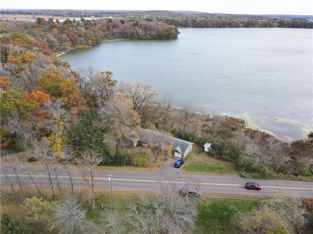 1831 Montanis Avenue Property Photo 3