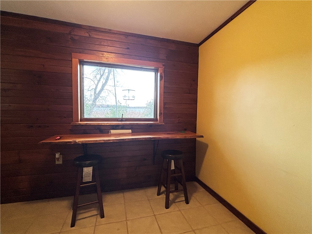 1831 Montanis Avenue Property Photo 10