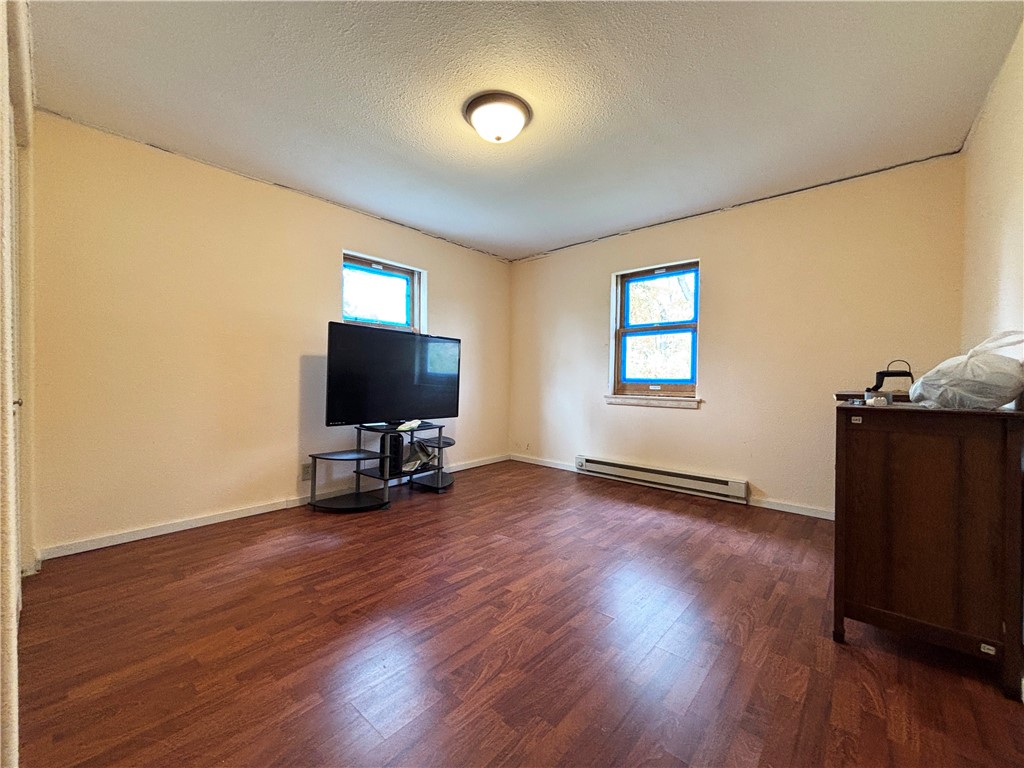 1831 Montanis Avenue Property Photo 13