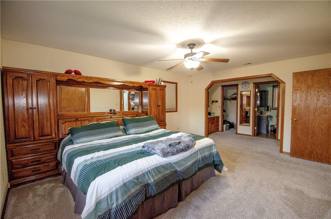 320 Badger Road Property Photo 23