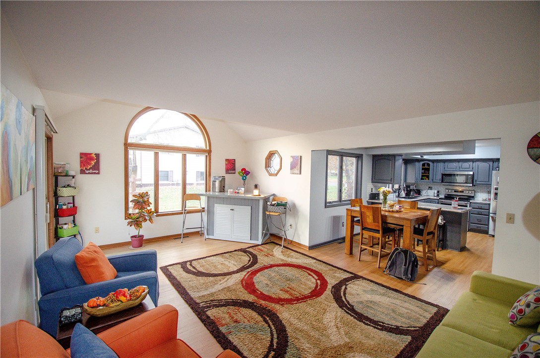 320 Badger Road Property Photo 26