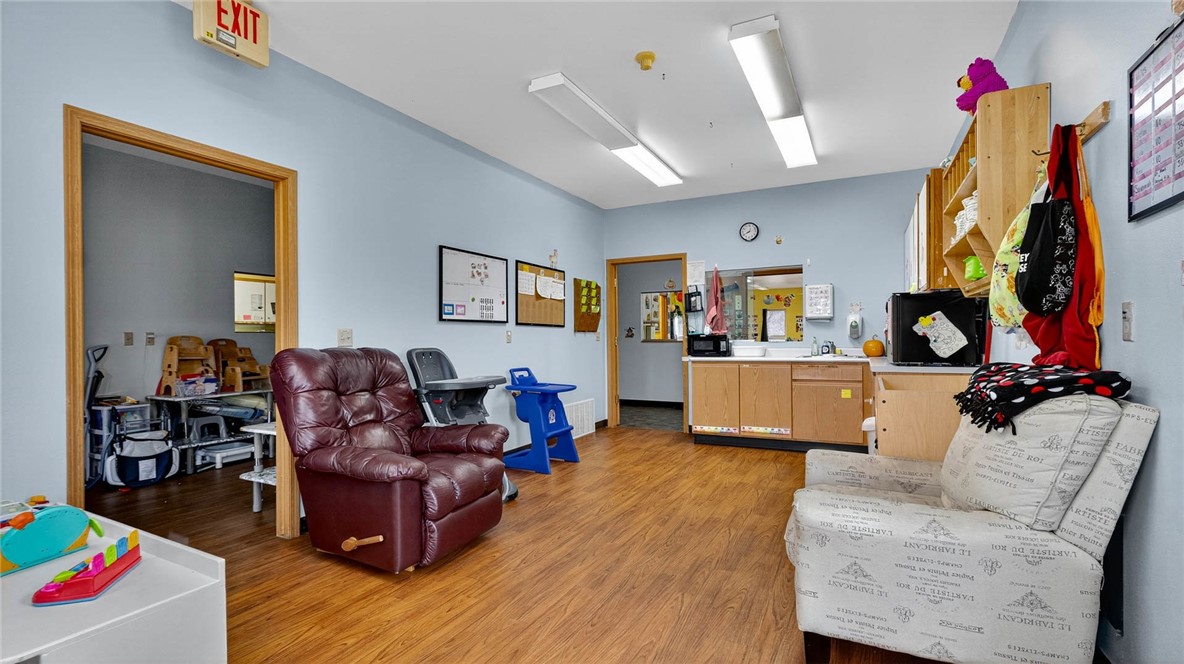 1612 Truax Boulevard Property Photo 15