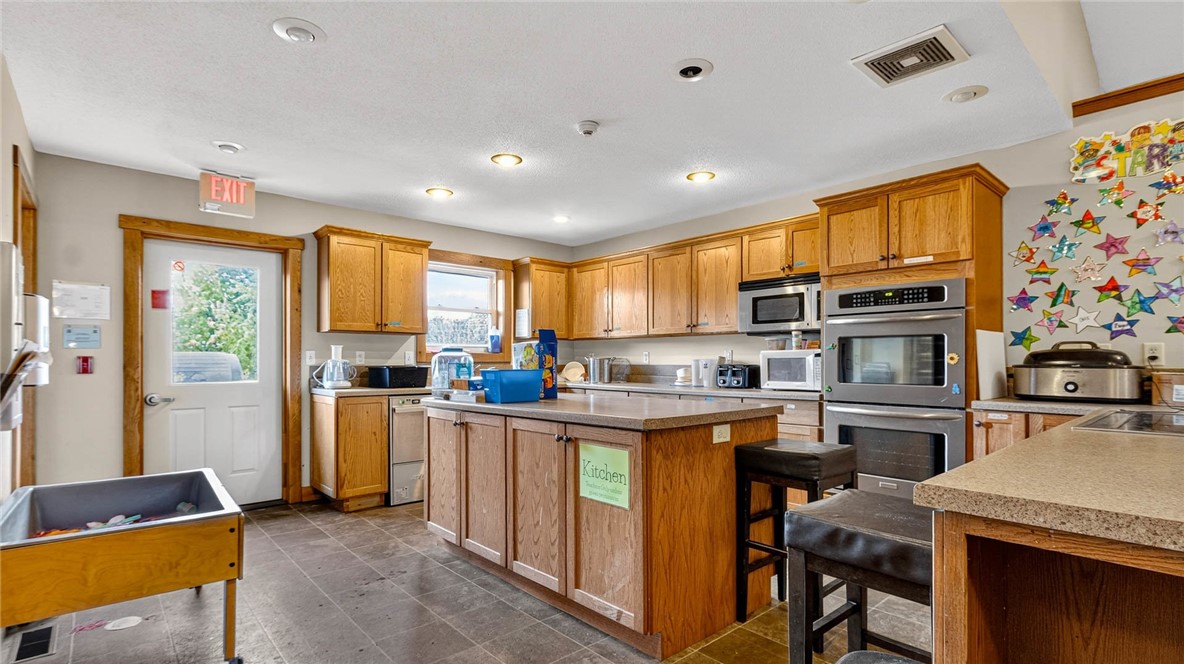 1612 Truax Boulevard Property Photo 34