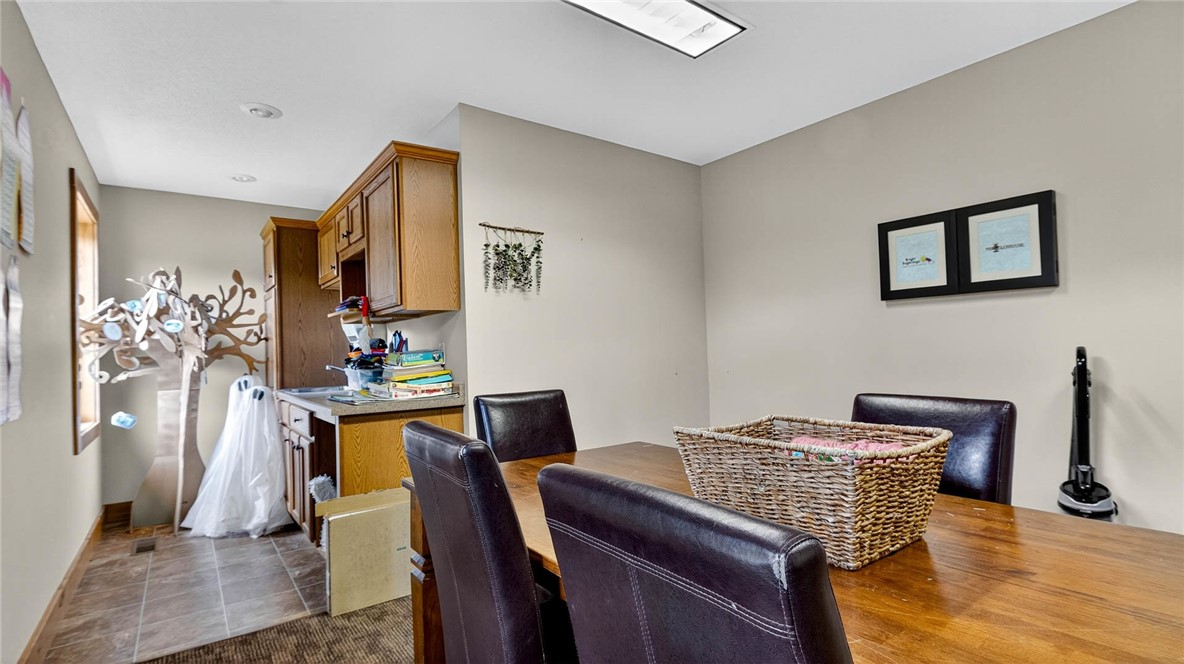 1612 Truax Boulevard Property Photo 38