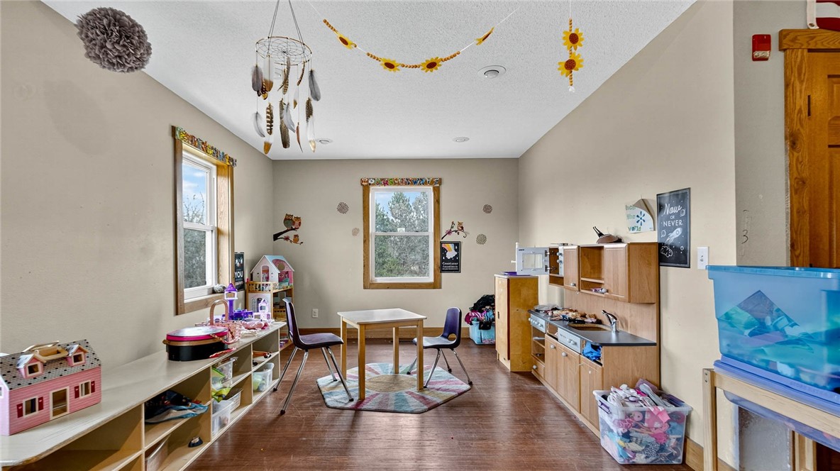 1612 Truax Boulevard Property Photo 39
