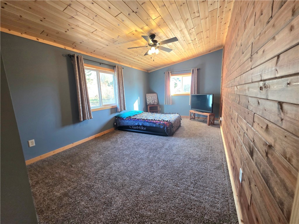 566 W Us Highway 63 Property Photo 13
