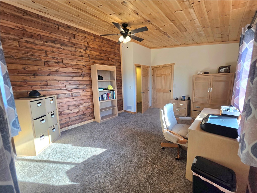 566 W Us Highway 63 Property Photo 31