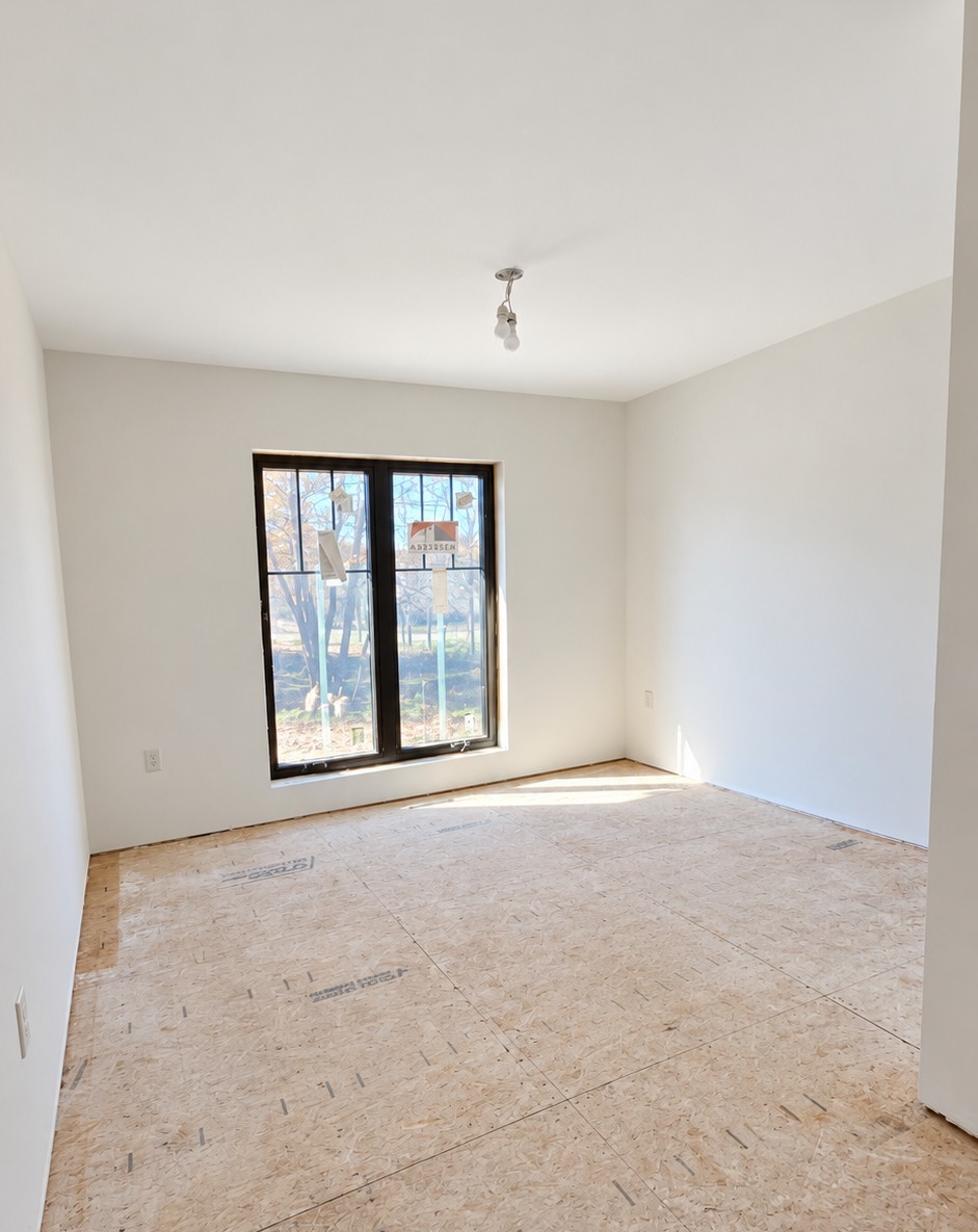 2489 27 5/8 Street Property Photo 11