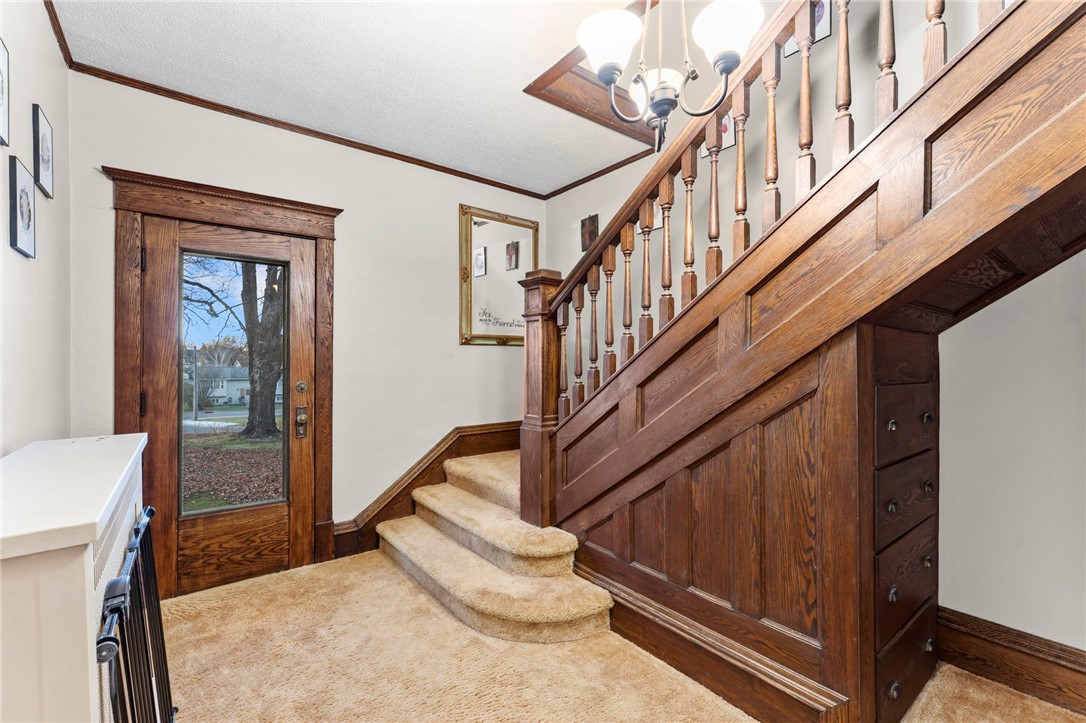 1045 Grove Street Property Photo 18