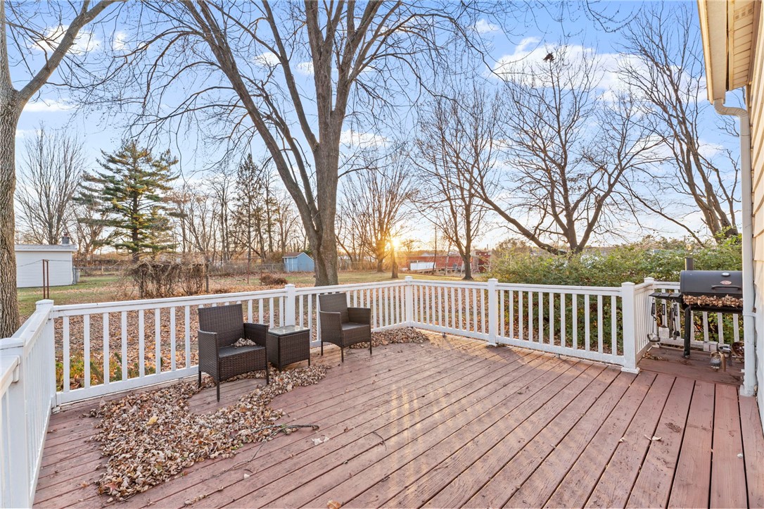 1045 Grove Street Property Photo 36