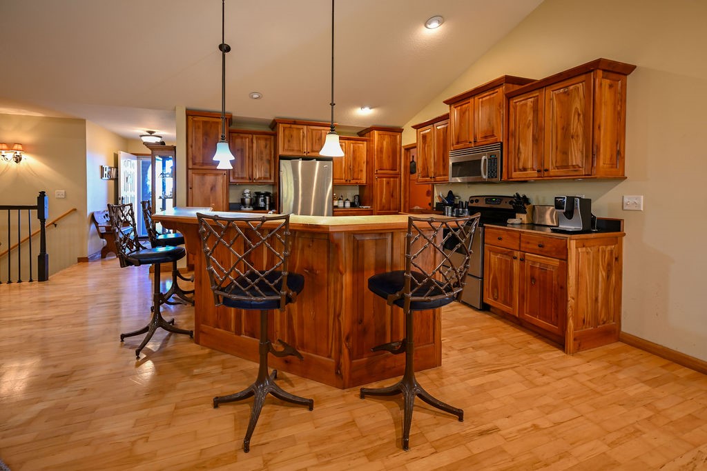 N4433 Forest Creek Drive Property Photo 14