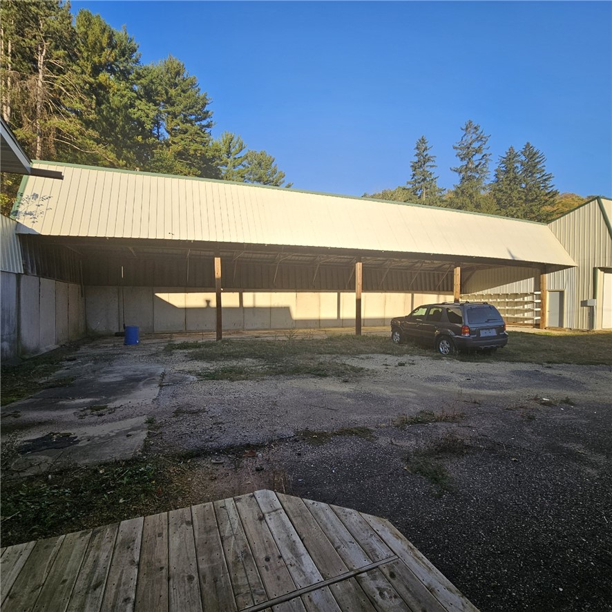 420 Main Street Property Photo 3