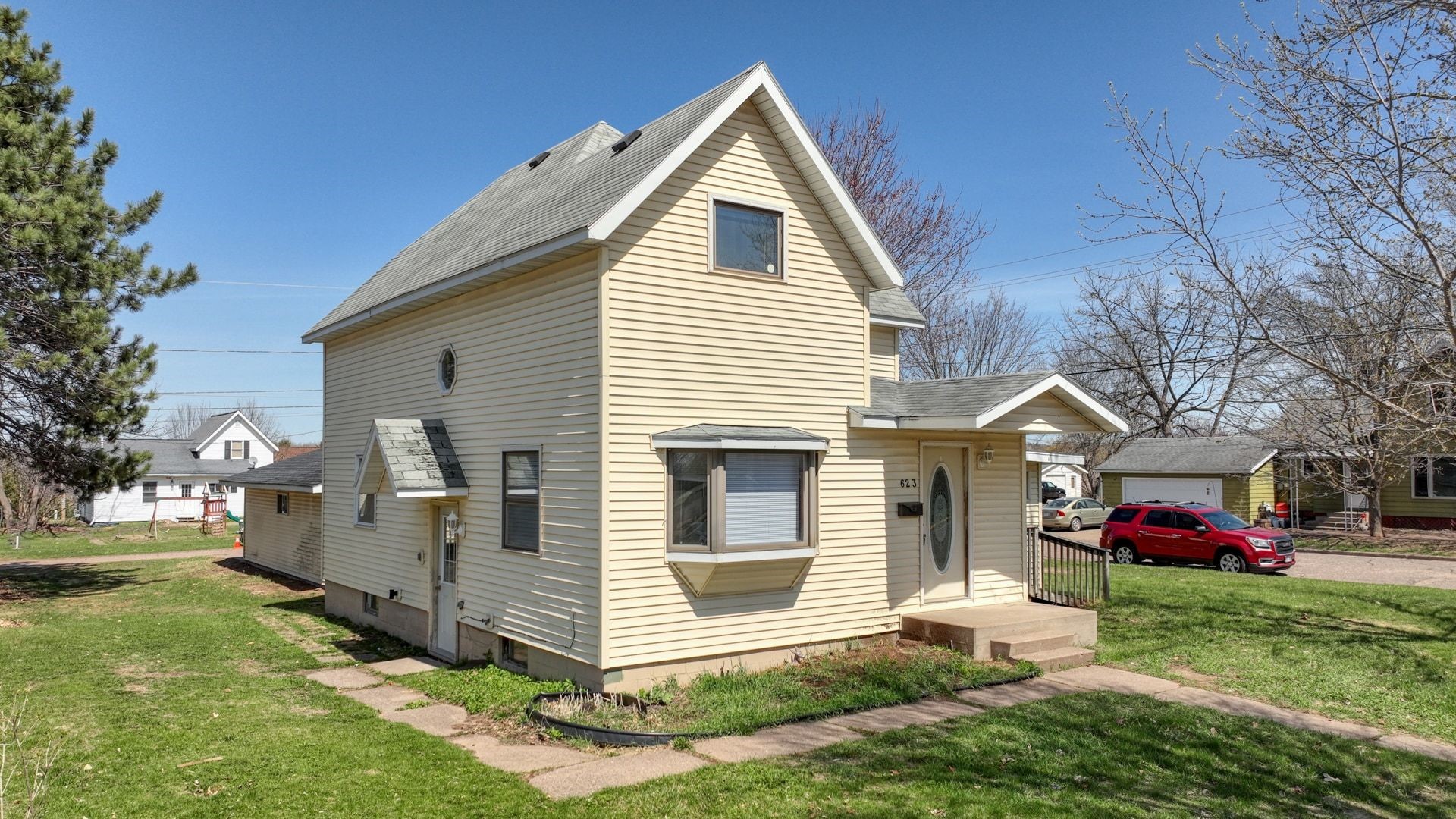 623 E Miner Avenue Property Photo 1