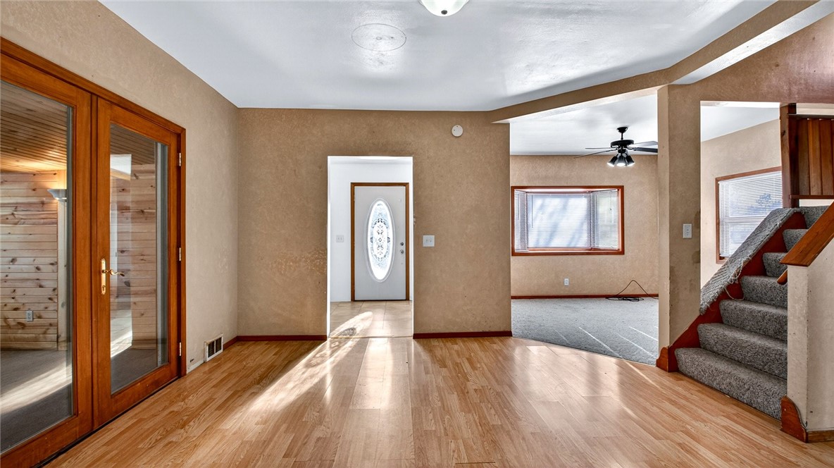 623 E Miner Avenue Property Photo 2