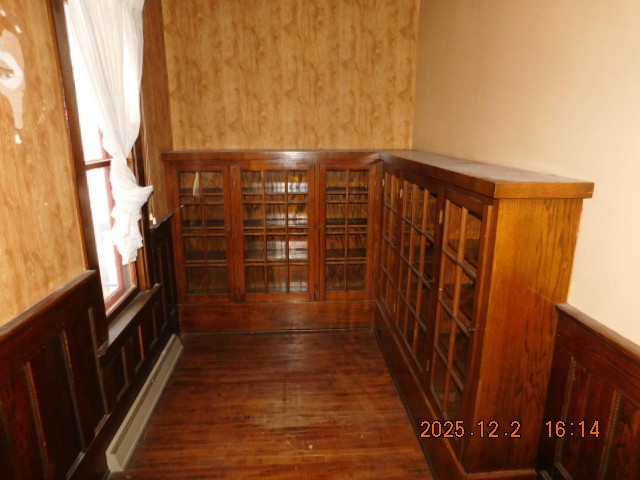 230 S Main Street Property Photo 3