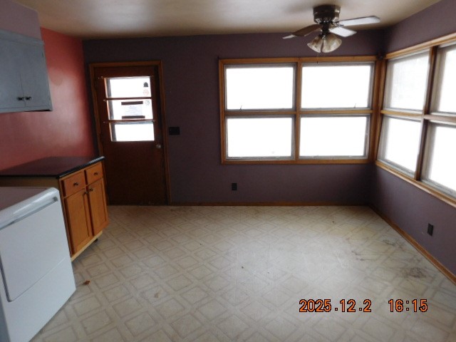 230 S Main Street Property Photo 8