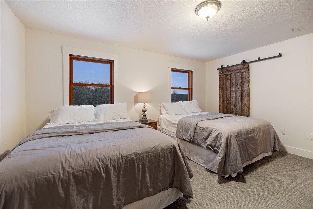 1525 6 1/2 Avenue Property Photo 13
