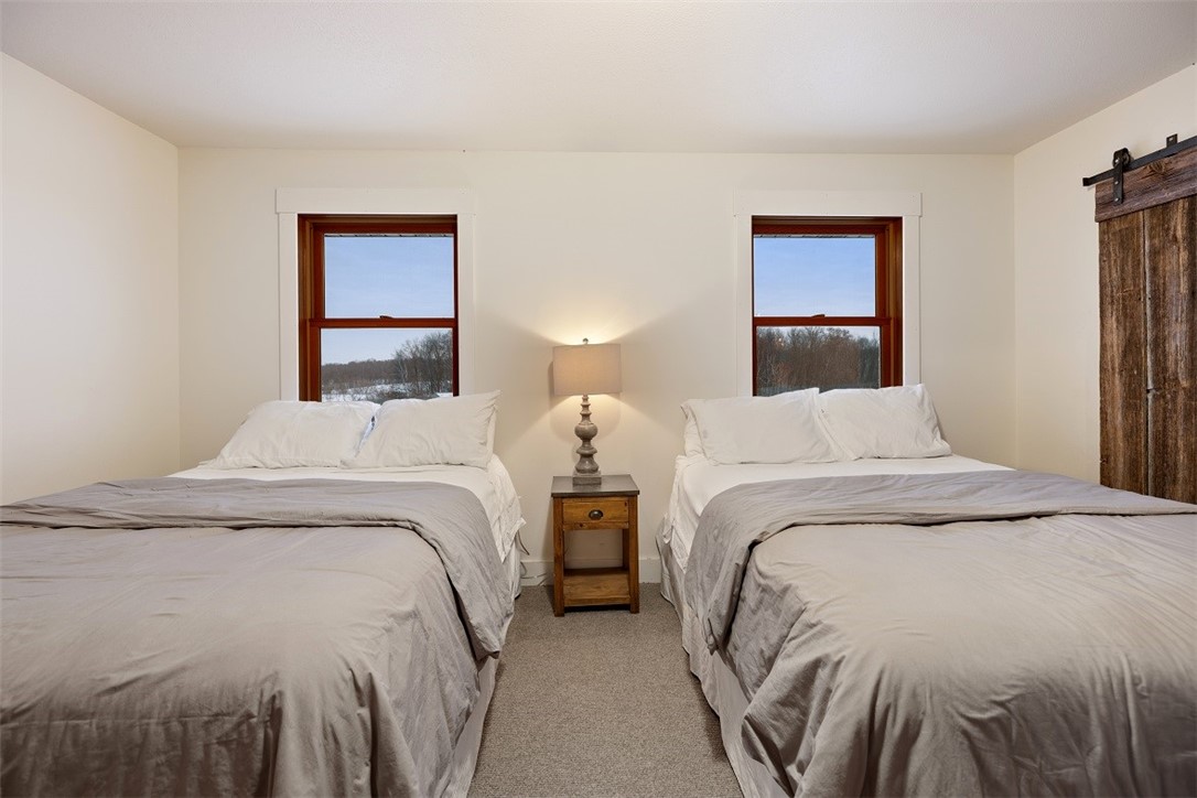 1525 6 1/2 Avenue Property Photo 14