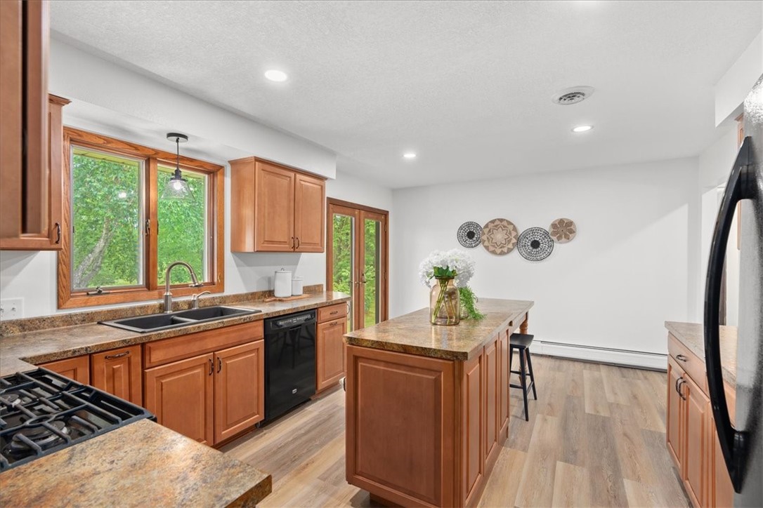 1735 Highway 63 Property Photo 16