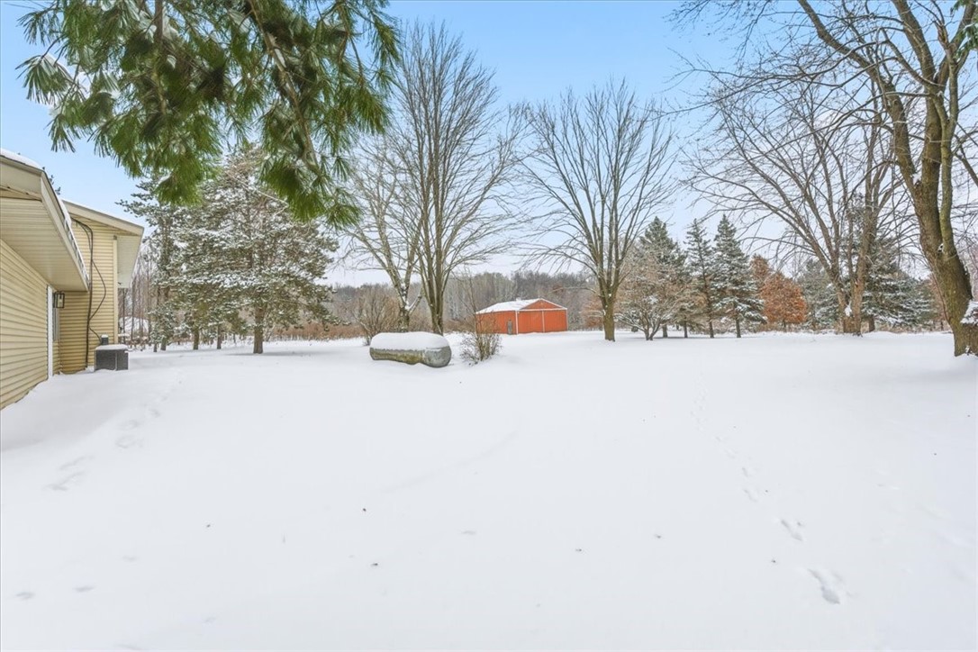 1735 Highway 63 Property Photo 39