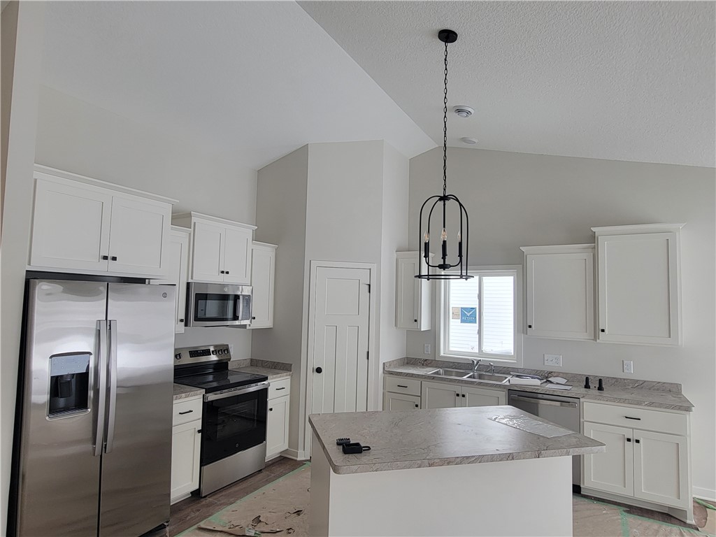 330 Mill Street Property Photo 4