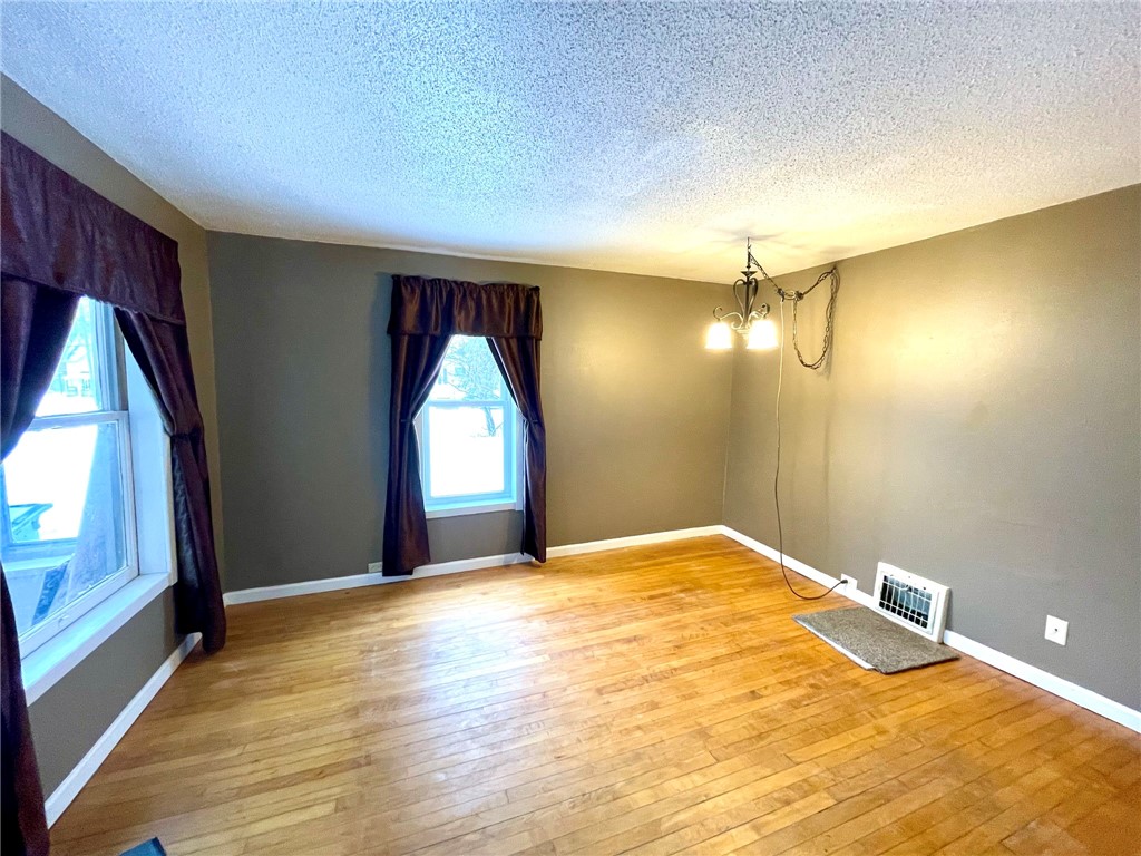 1109 3rd Street W Property Photo 6