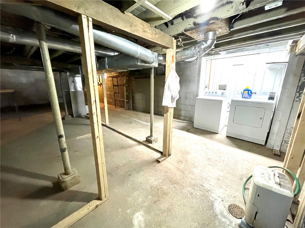 1109 3rd Street W Property Photo 18