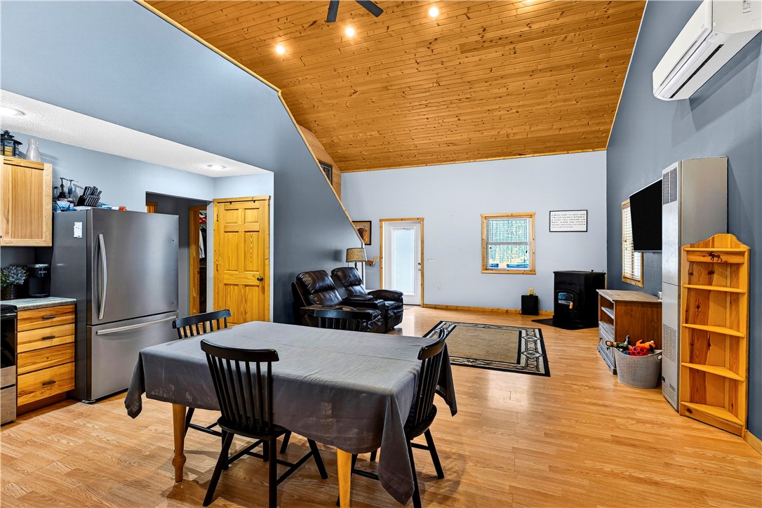 4748w Butler Road Property Photo 8