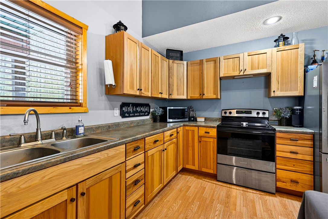 4748w Butler Road Property Photo 18