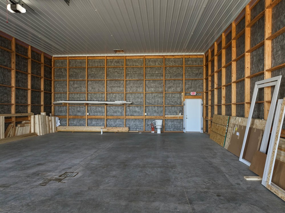 1305 (unit 8) Guy Avenue Property Photo 11