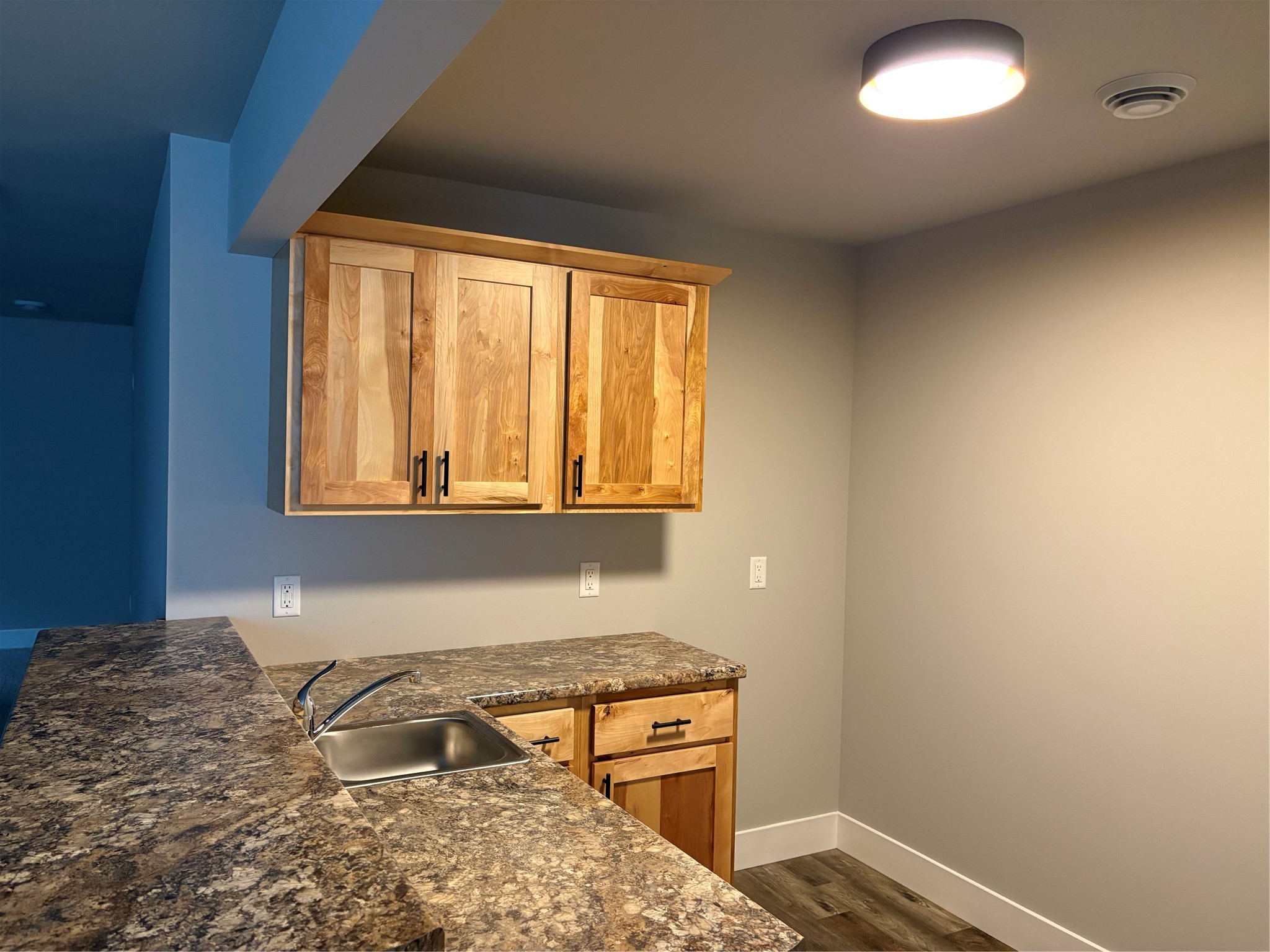 11291 45th Avenue Property Photo 5