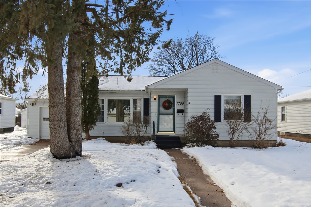 1709 Hopkins Avenue Property Photo 1