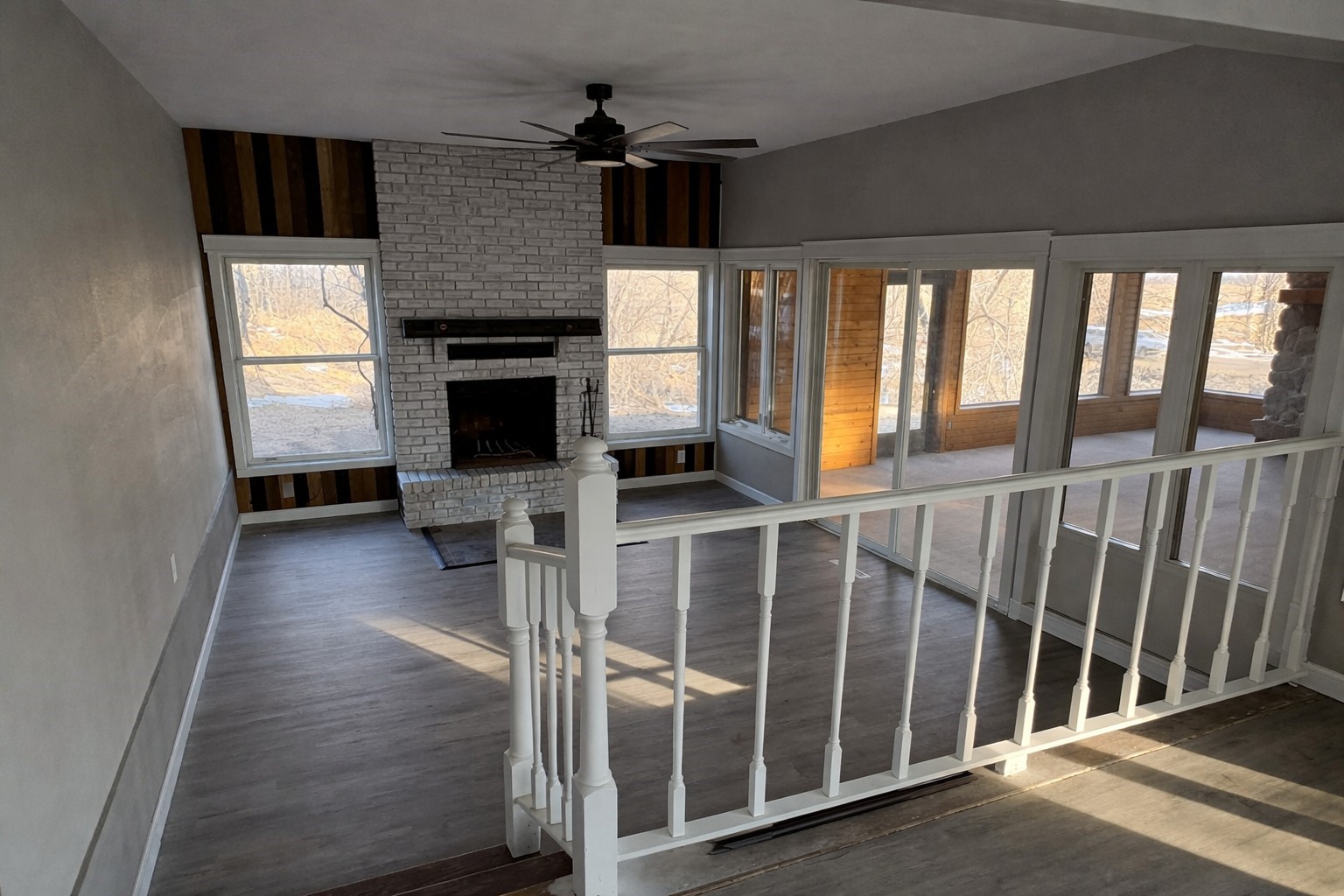 584 21 1/2 Avenue Property Photo 12