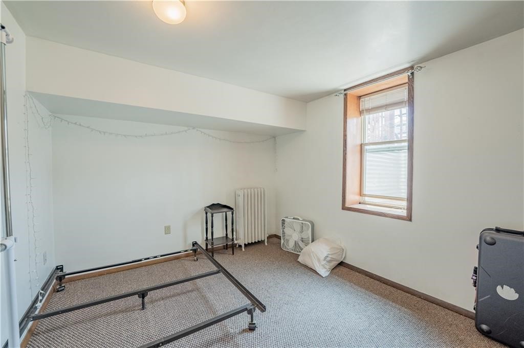 1010 S Farwell Street 1010 Property Photo 38