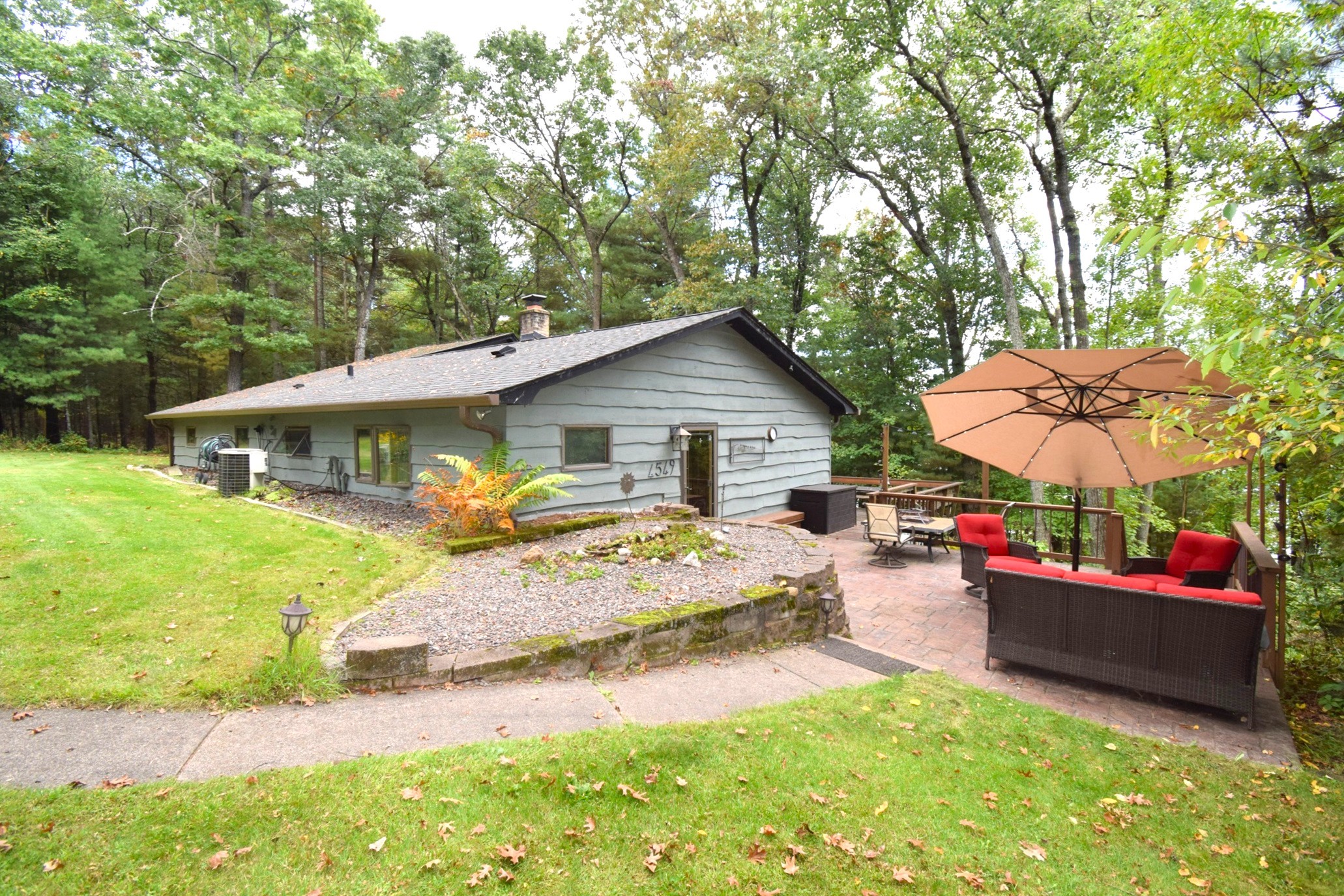 4549 Lunsman Drive Property Photo 1