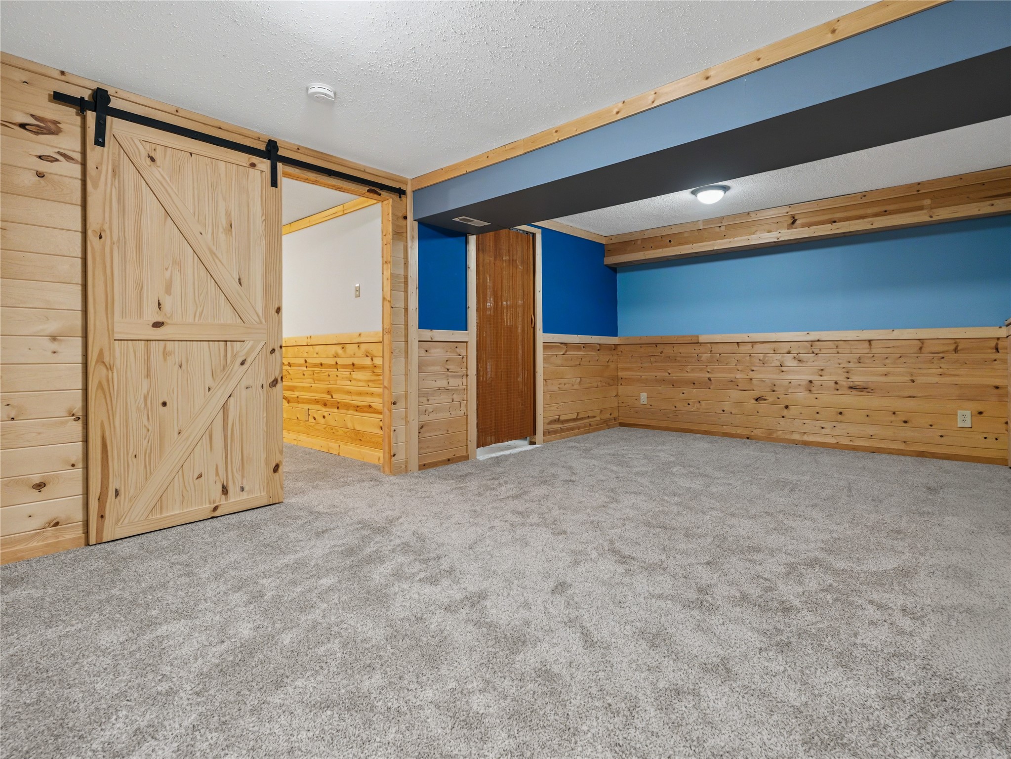 2756 28 1/8 Street Property Photo 20