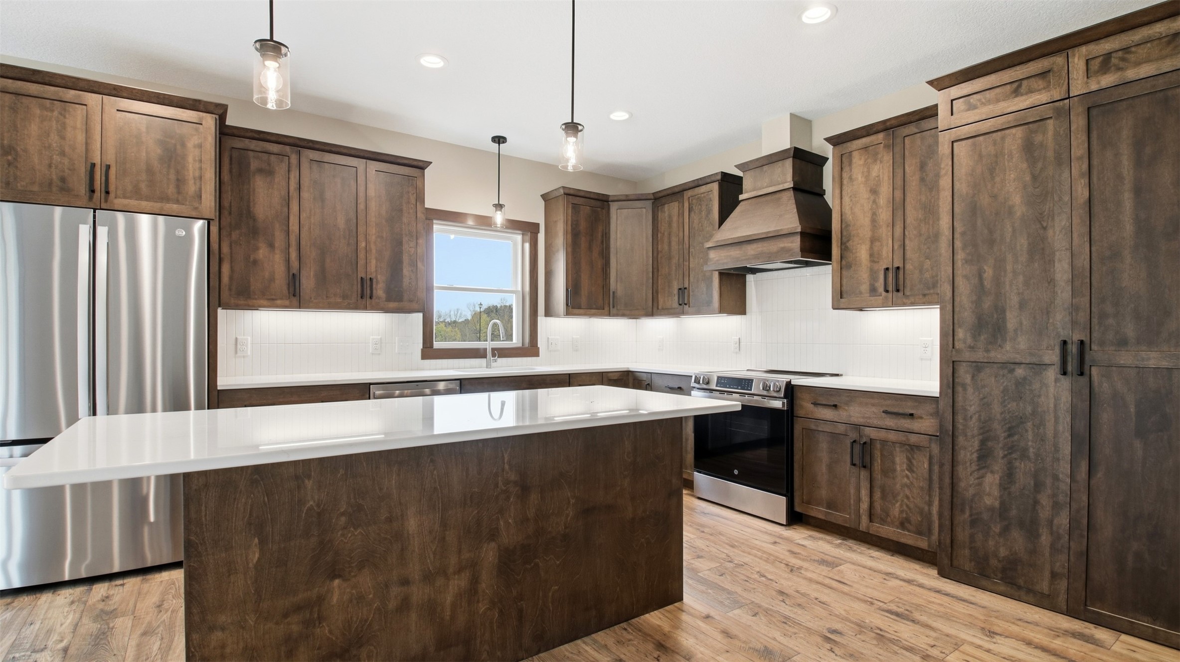 6006 Fuji Lane Property Photo 9